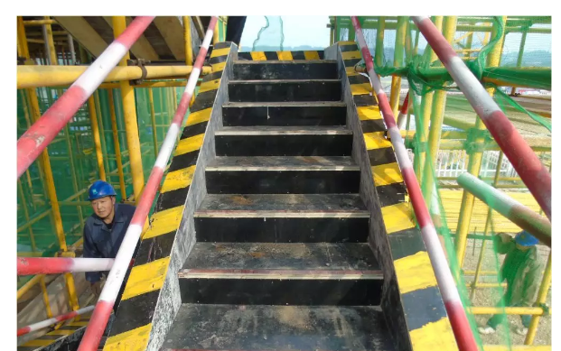 1591780548830843.png image.png